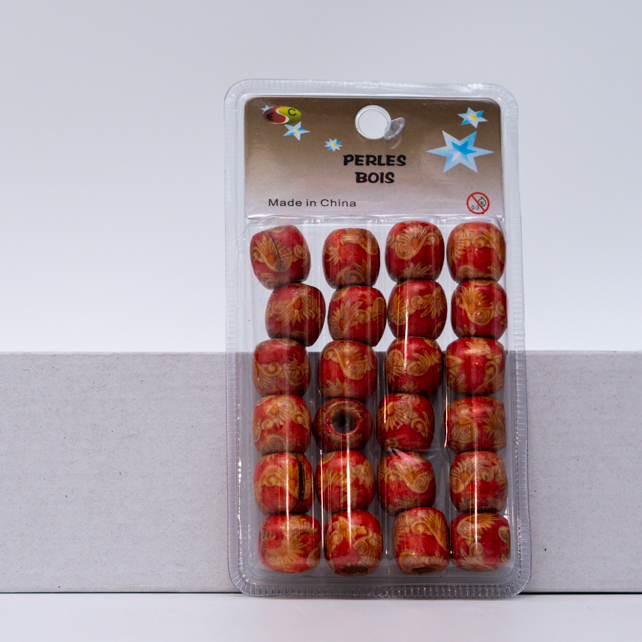 PERLES EN  PLASTIQUE ET BOIS TOUS COULEUR F