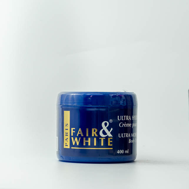 FAIR&amp;WHITE Ultra hydratante crème pour le corps